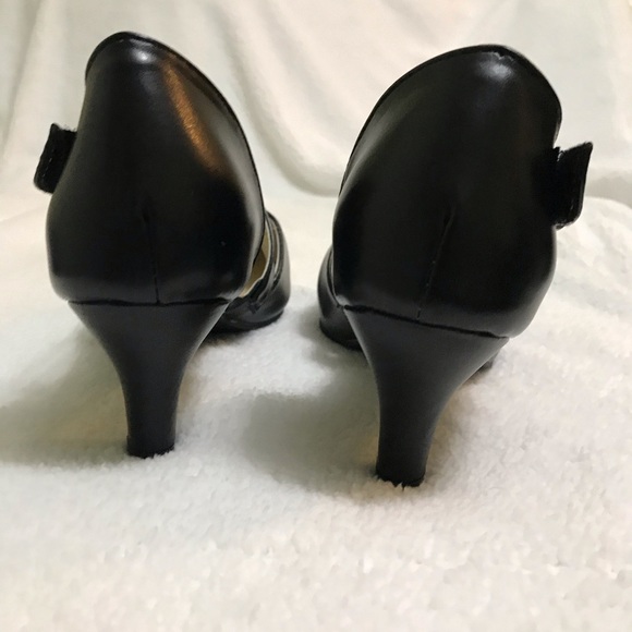 Medium Stiletto Dress Shoe - Picture 3 of 5
